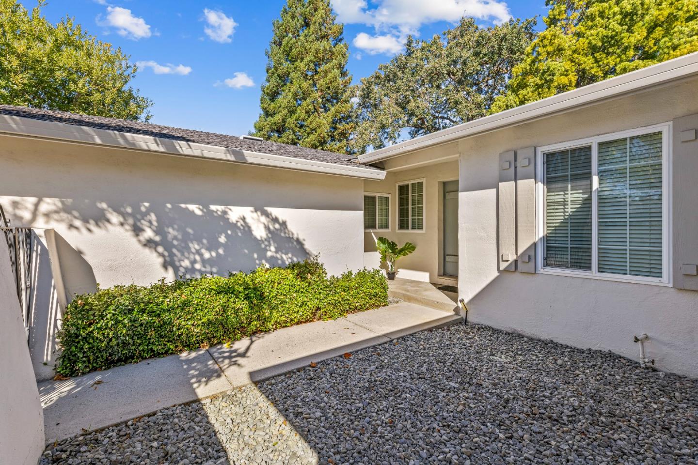 Detail Gallery Image 57 of 87 For 1061 Azalea Dr, Sunnyvale,  CA 94086 - 4 Beds | 2 Baths