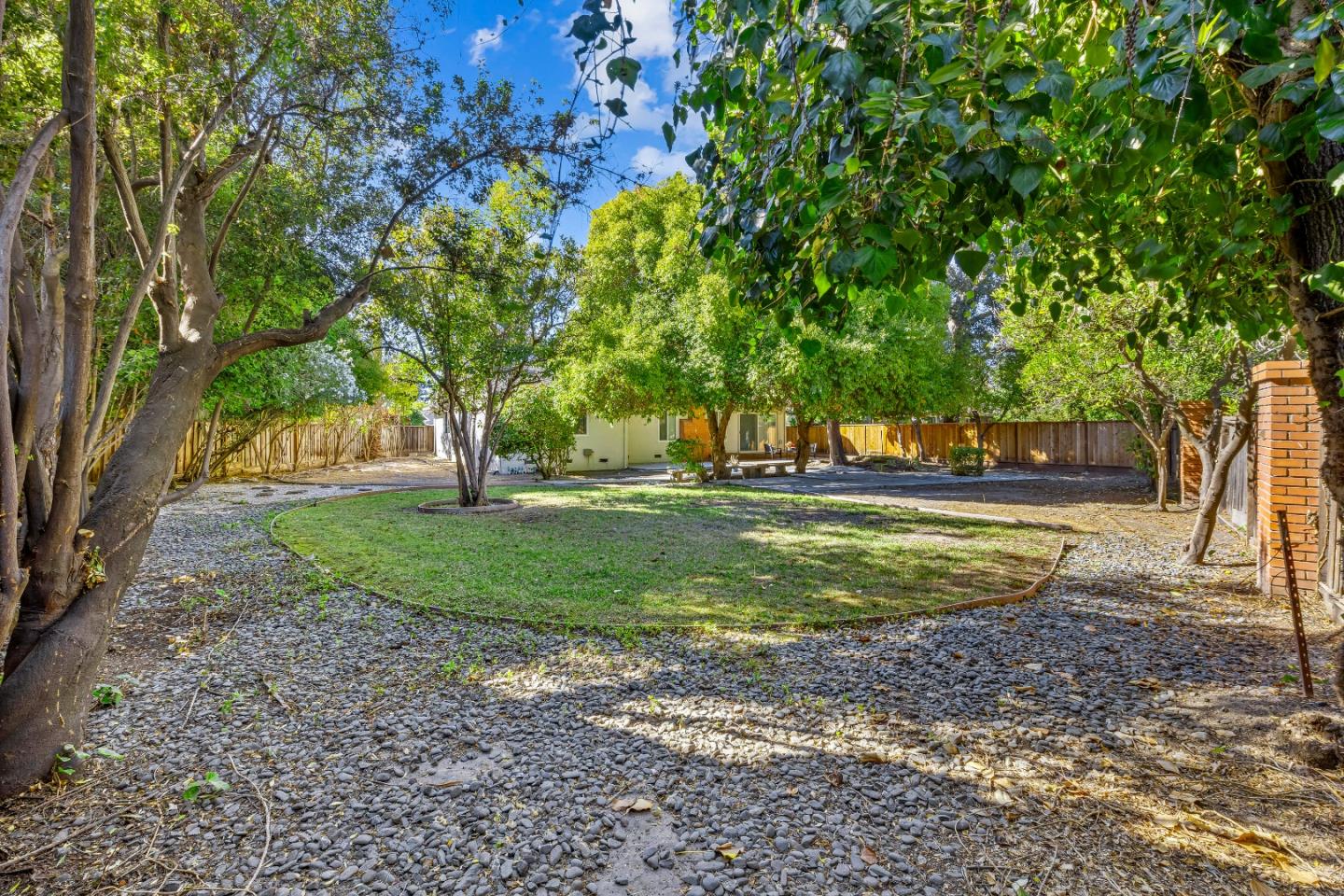 Detail Gallery Image 62 of 87 For 1061 Azalea Dr, Sunnyvale,  CA 94086 - 4 Beds | 2 Baths