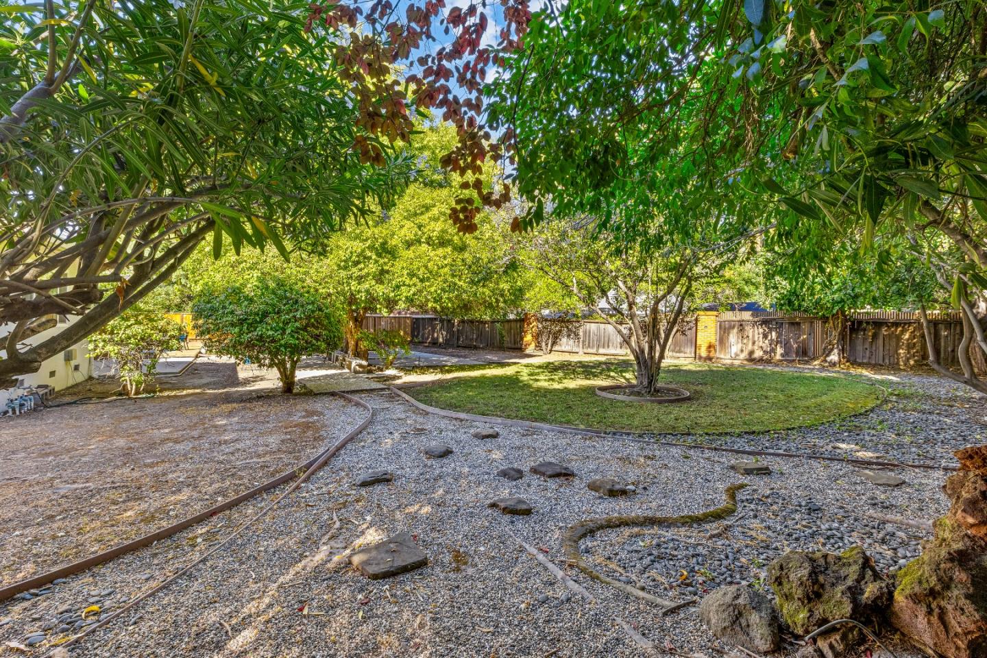 Detail Gallery Image 63 of 87 For 1061 Azalea Dr, Sunnyvale,  CA 94086 - 4 Beds | 2 Baths