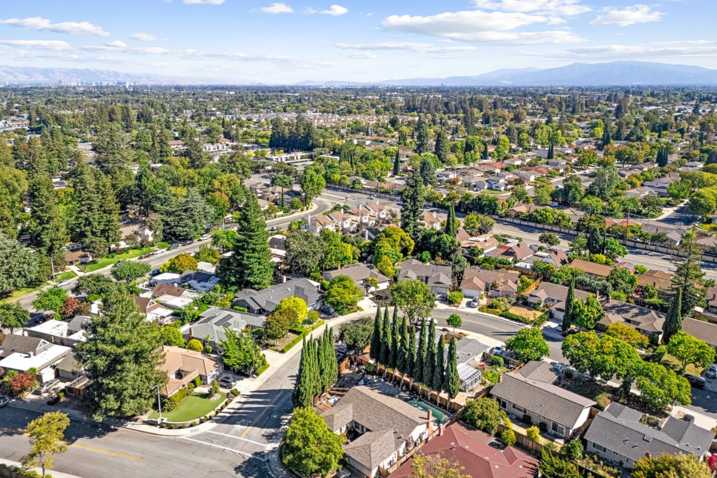Detail Gallery Image 83 of 87 For 1061 Azalea Dr, Sunnyvale,  CA 94086 - 4 Beds | 2 Baths