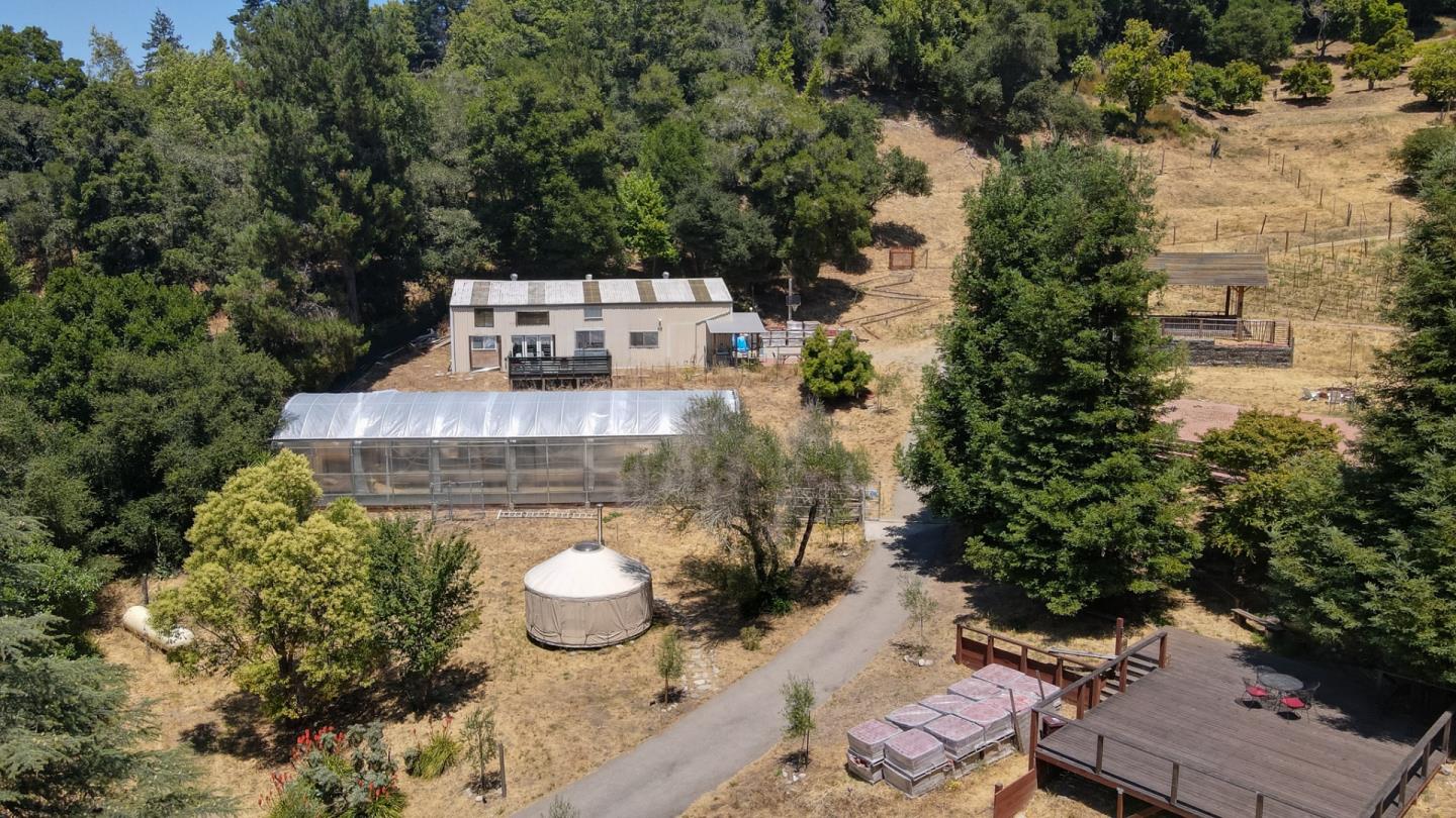 Detail Gallery Image 107 of 120 For 1003 Laurel Glen, Soquel,  CA 95073 - 5 Beds | 2 Baths