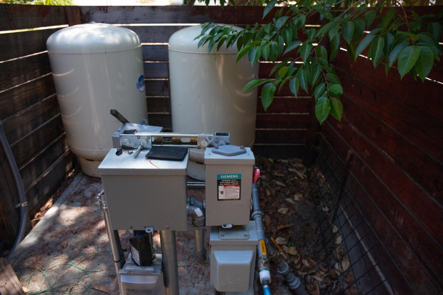 Detail Gallery Image 114 of 120 For 1003 Laurel Glen, Soquel,  CA 95073 - 5 Beds | 2 Baths