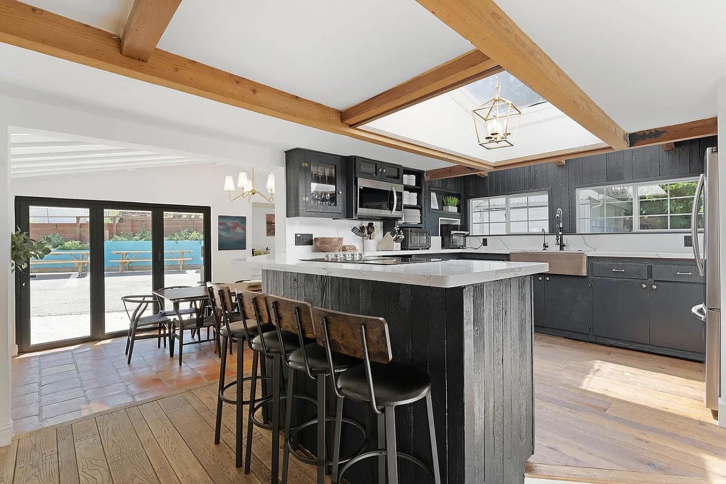 Detail Gallery Image 19 of 120 For 1003 Laurel Glen, Soquel,  CA 95073 - 5 Beds | 2 Baths