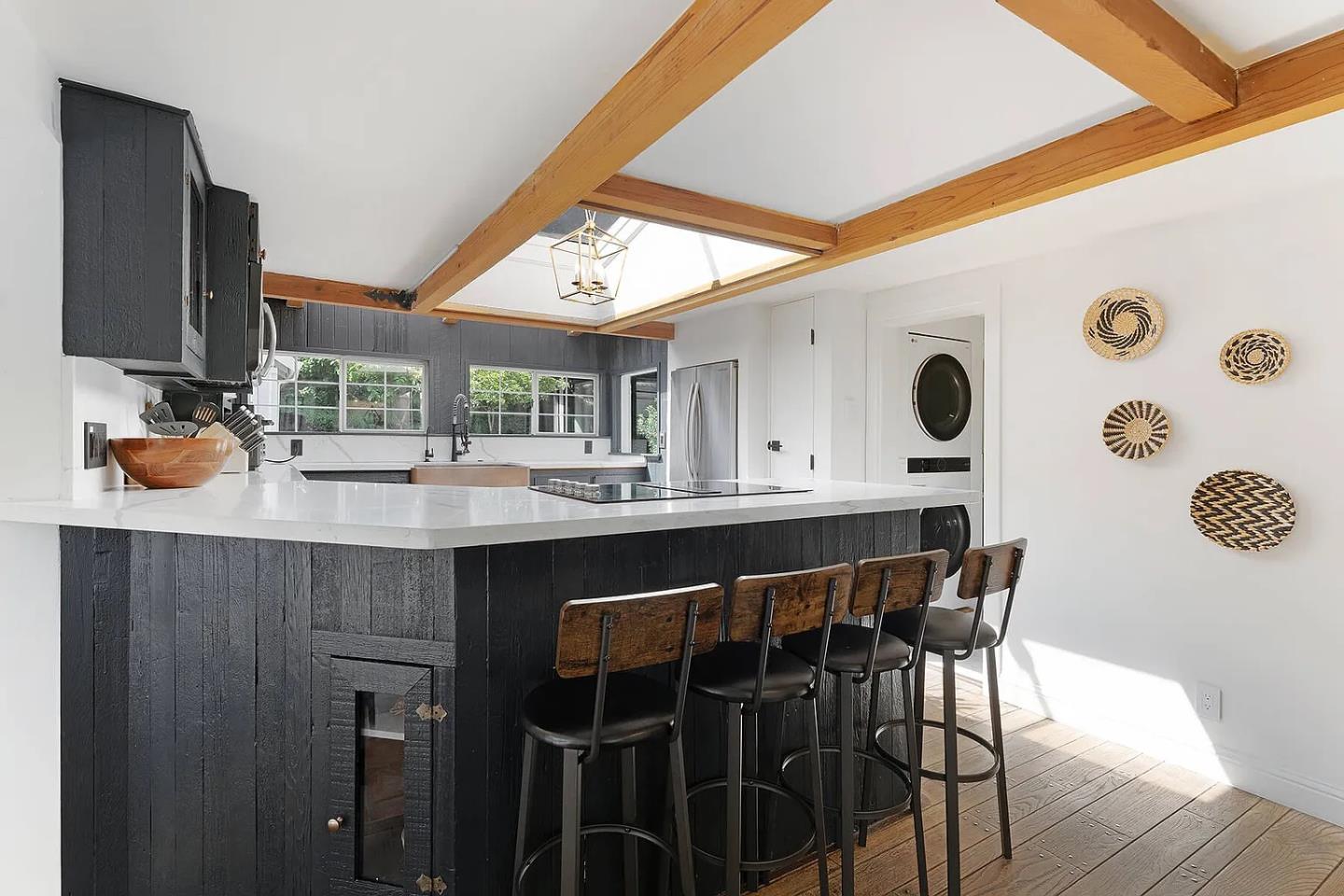 Detail Gallery Image 23 of 120 For 1003 Laurel Glen, Soquel,  CA 95073 - 5 Beds | 2 Baths