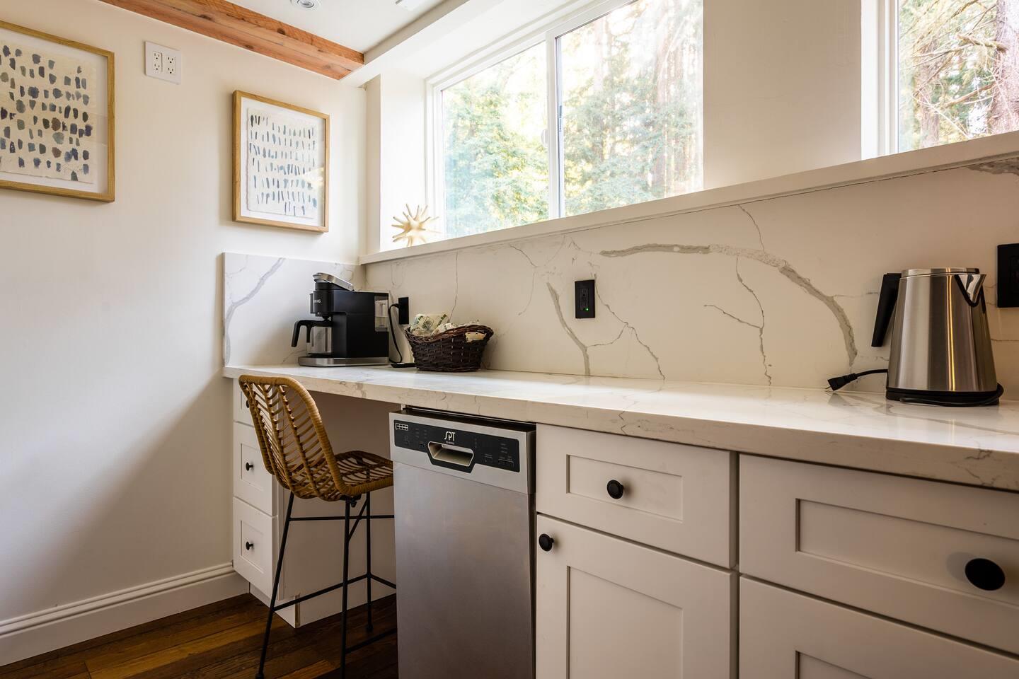 Detail Gallery Image 53 of 120 For 1003 Laurel Glen, Soquel,  CA 95073 - 5 Beds | 2 Baths