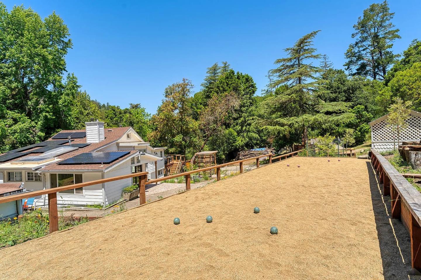 Detail Gallery Image 65 of 120 For 1003 Laurel Glen, Soquel,  CA 95073 - 5 Beds | 2 Baths