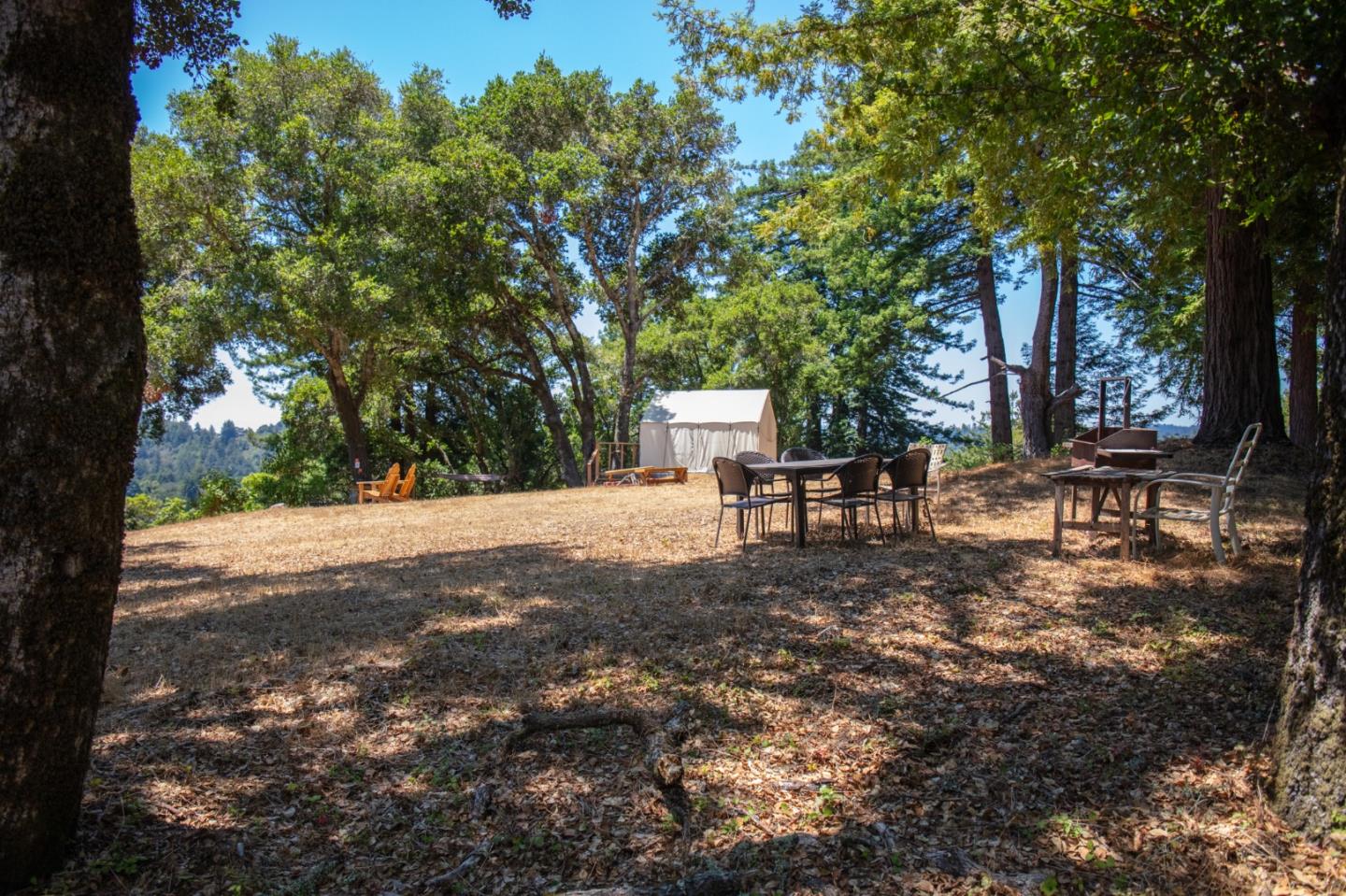 Detail Gallery Image 80 of 120 For 1003 Laurel Glen, Soquel,  CA 95073 - 5 Beds | 2 Baths