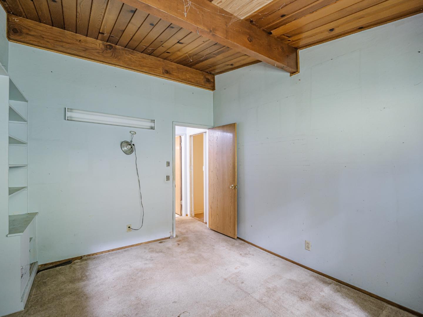 Detail Gallery Image 21 of 60 For 325 Woodland Dr, Scotts Valley,  CA 95066 - 5 Beds | 2 Baths