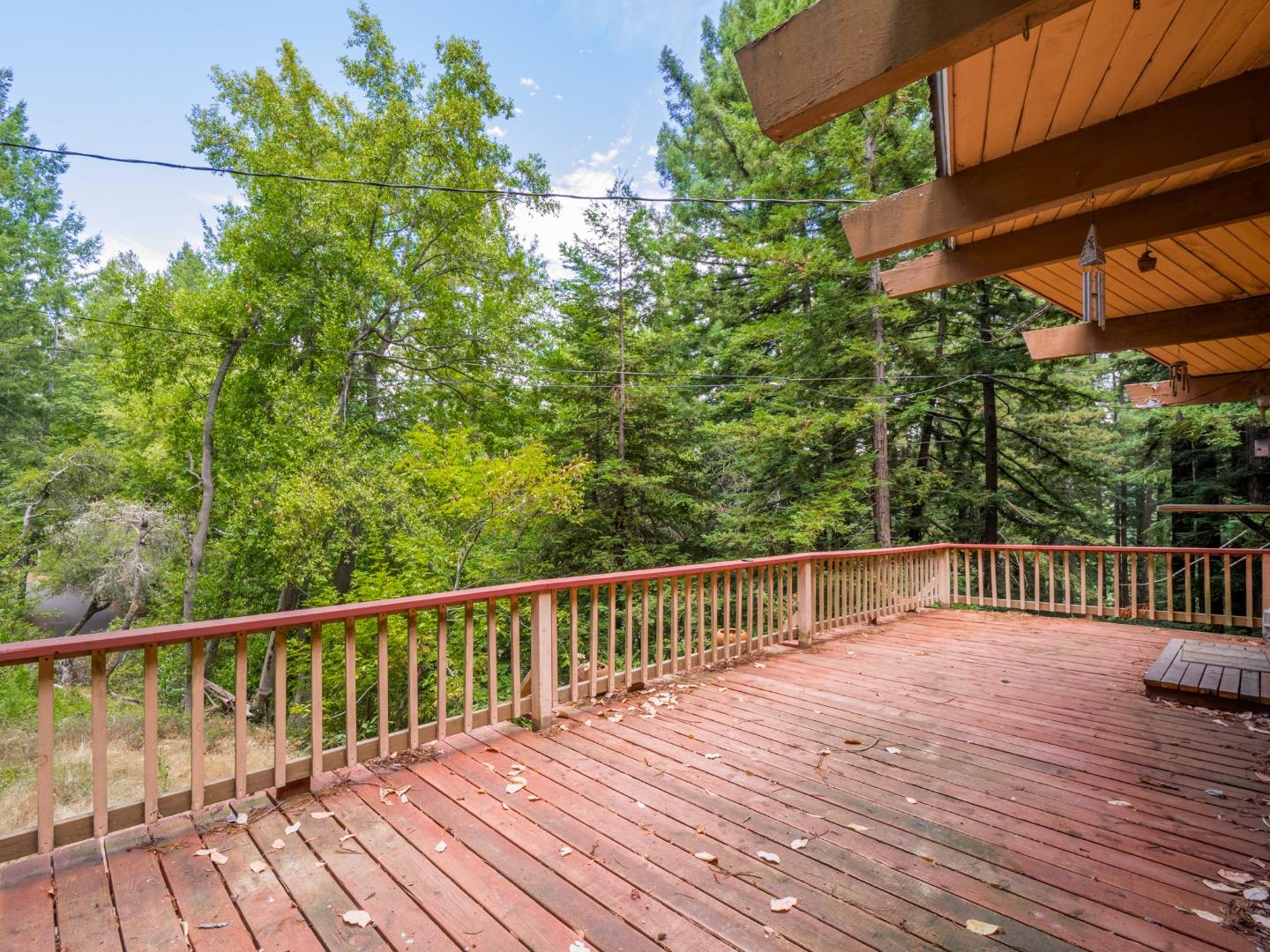 Detail Gallery Image 39 of 60 For 325 Woodland Dr, Scotts Valley,  CA 95066 - 5 Beds | 2 Baths