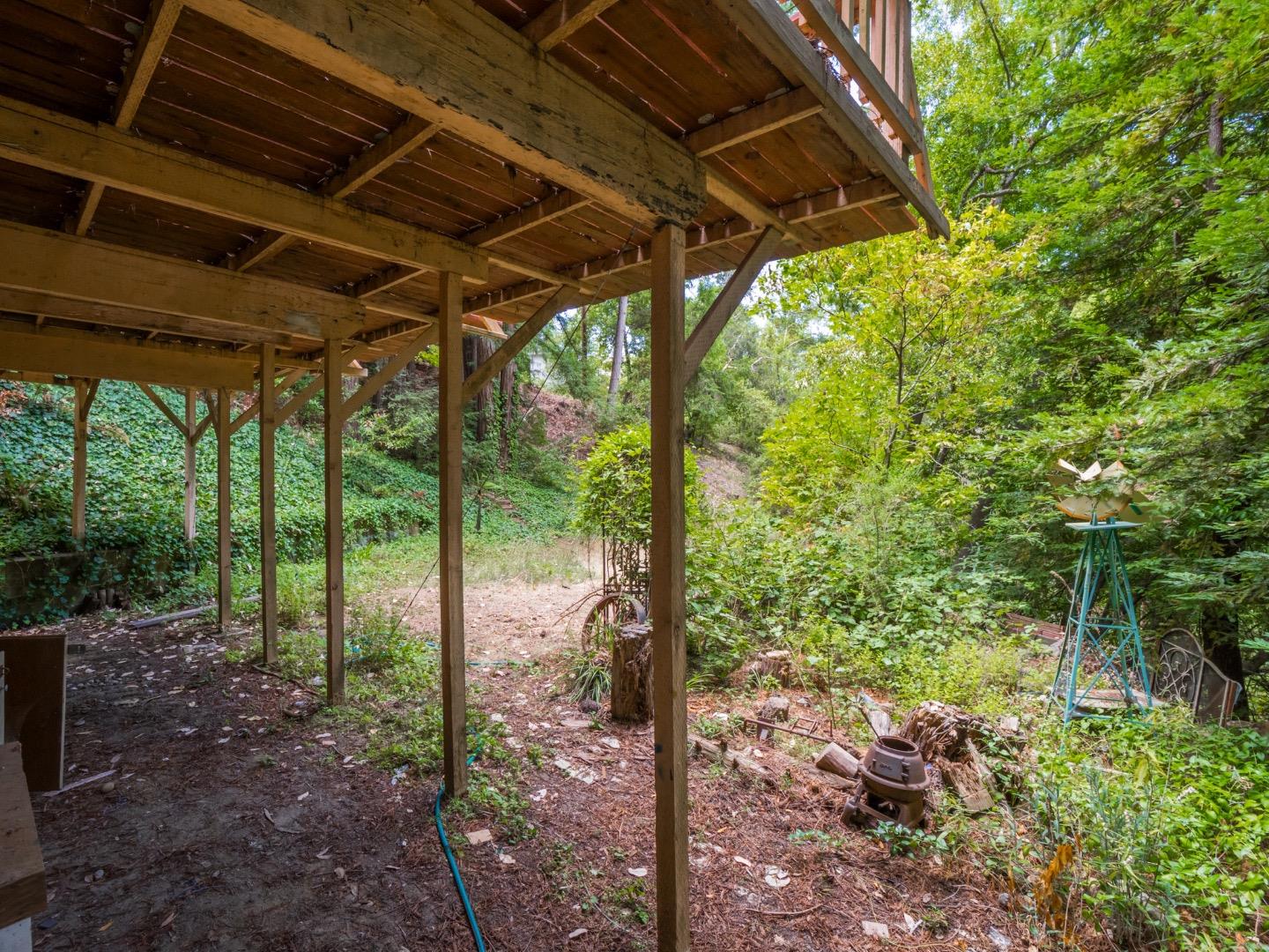 Detail Gallery Image 44 of 60 For 325 Woodland Dr, Scotts Valley,  CA 95066 - 5 Beds | 2 Baths