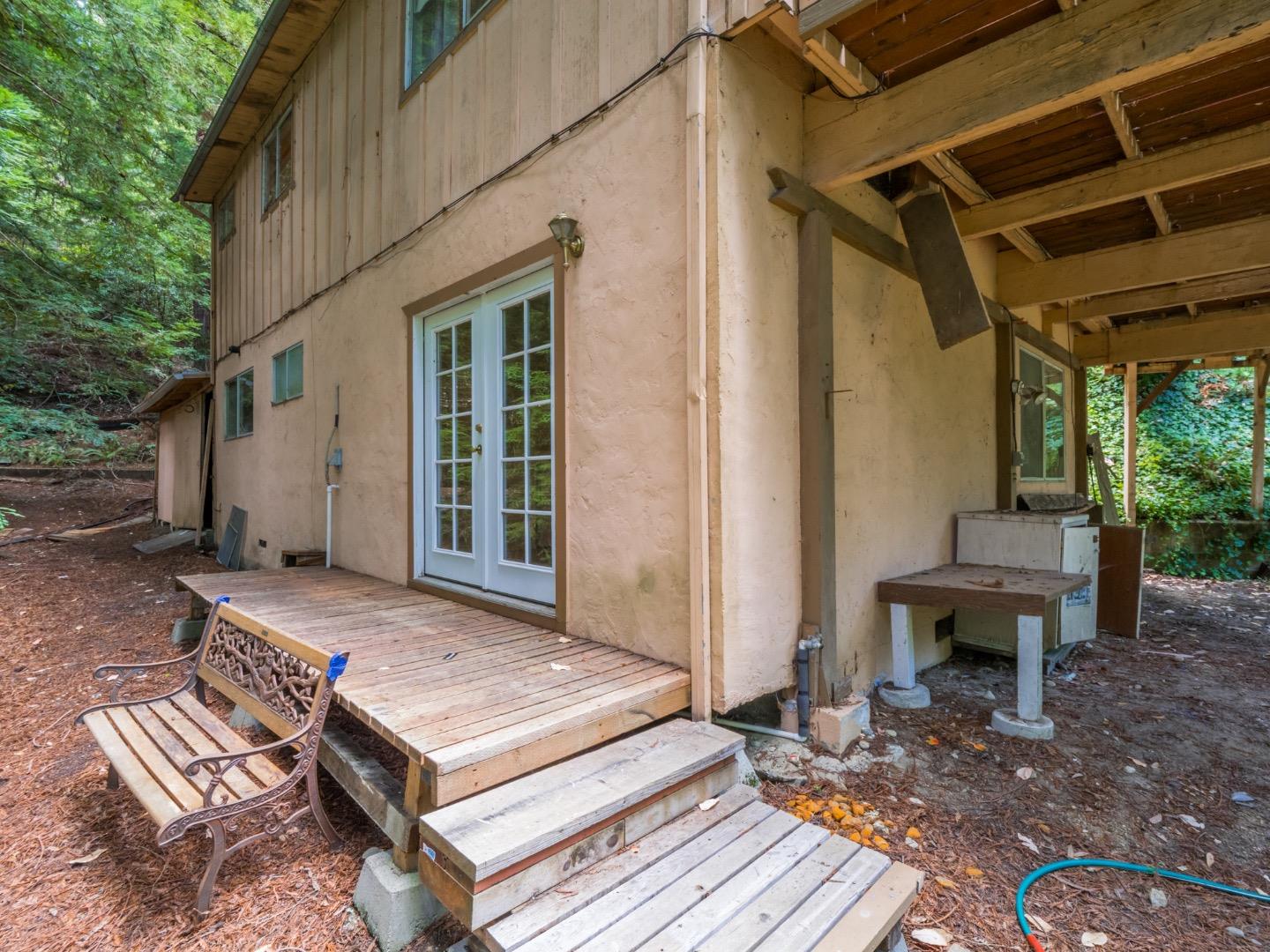 Detail Gallery Image 46 of 60 For 325 Woodland Dr, Scotts Valley,  CA 95066 - 5 Beds | 2 Baths