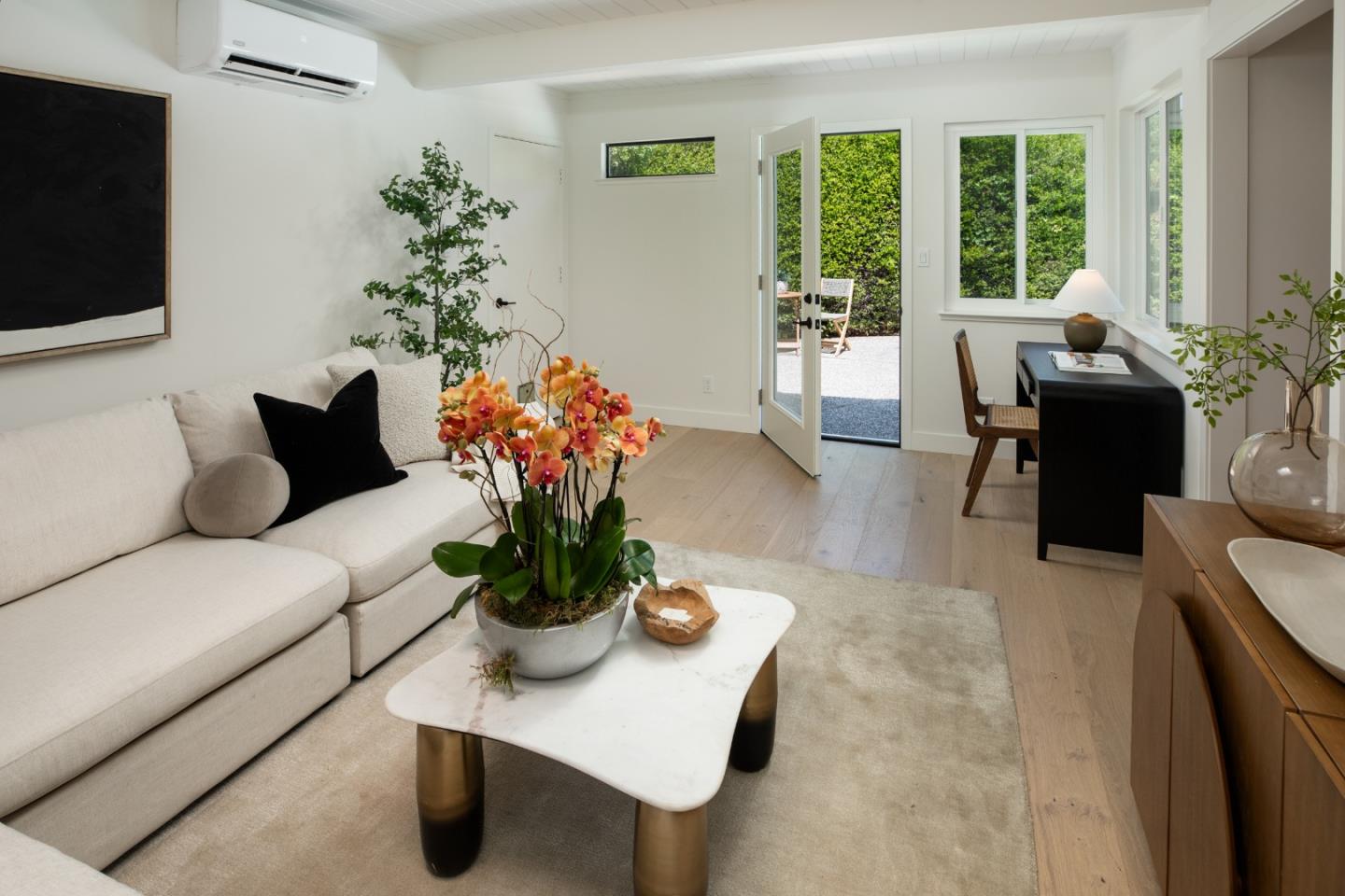 Detail Gallery Image 15 of 33 For 966 El Cajon Way, Palo Alto,  CA 94303 - 3 Beds | 2 Baths
