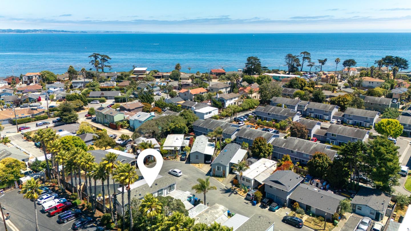 Detail Gallery Image 21 of 24 For 692 38th #9,  Santa Cruz,  CA 95062 - 2 Beds | 1 Baths