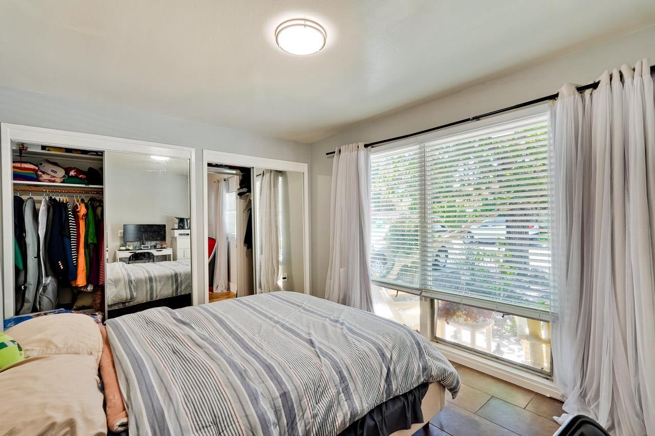 Detail Gallery Image 12 of 54 For 151 Colorado Ave, Palo Alto,  CA 94301 - 6 Beds | 3 Baths
