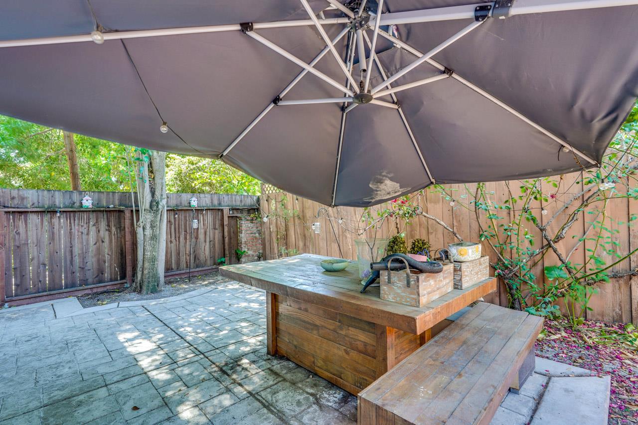 Detail Gallery Image 21 of 54 For 151 Colorado Ave, Palo Alto,  CA 94301 - 6 Beds | 3 Baths
