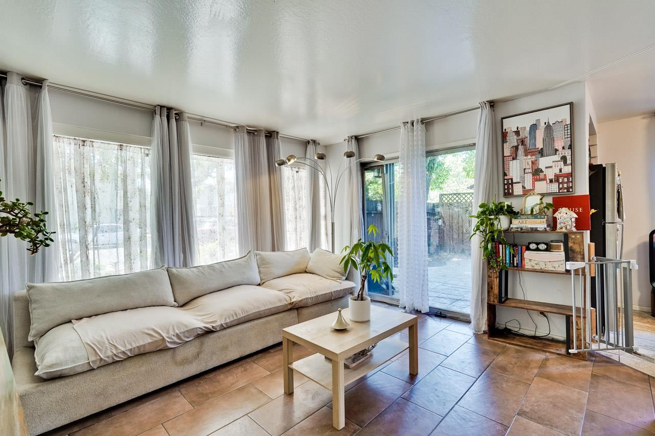 Detail Gallery Image 3 of 54 For 151 Colorado Ave, Palo Alto,  CA 94301 - 6 Beds | 3 Baths