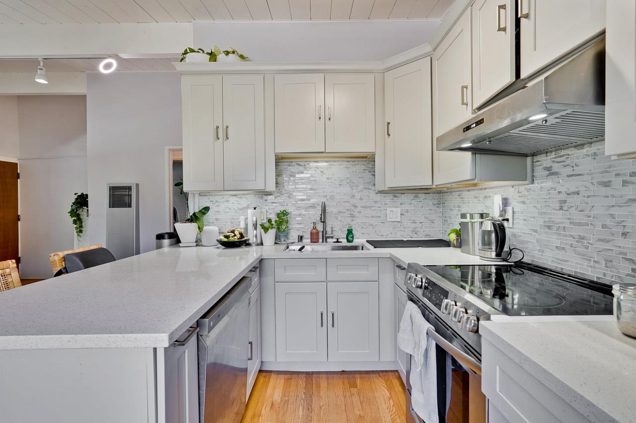 Detail Gallery Image 28 of 54 For 151 Colorado Ave, Palo Alto,  CA 94301 - 6 Beds | 3 Baths