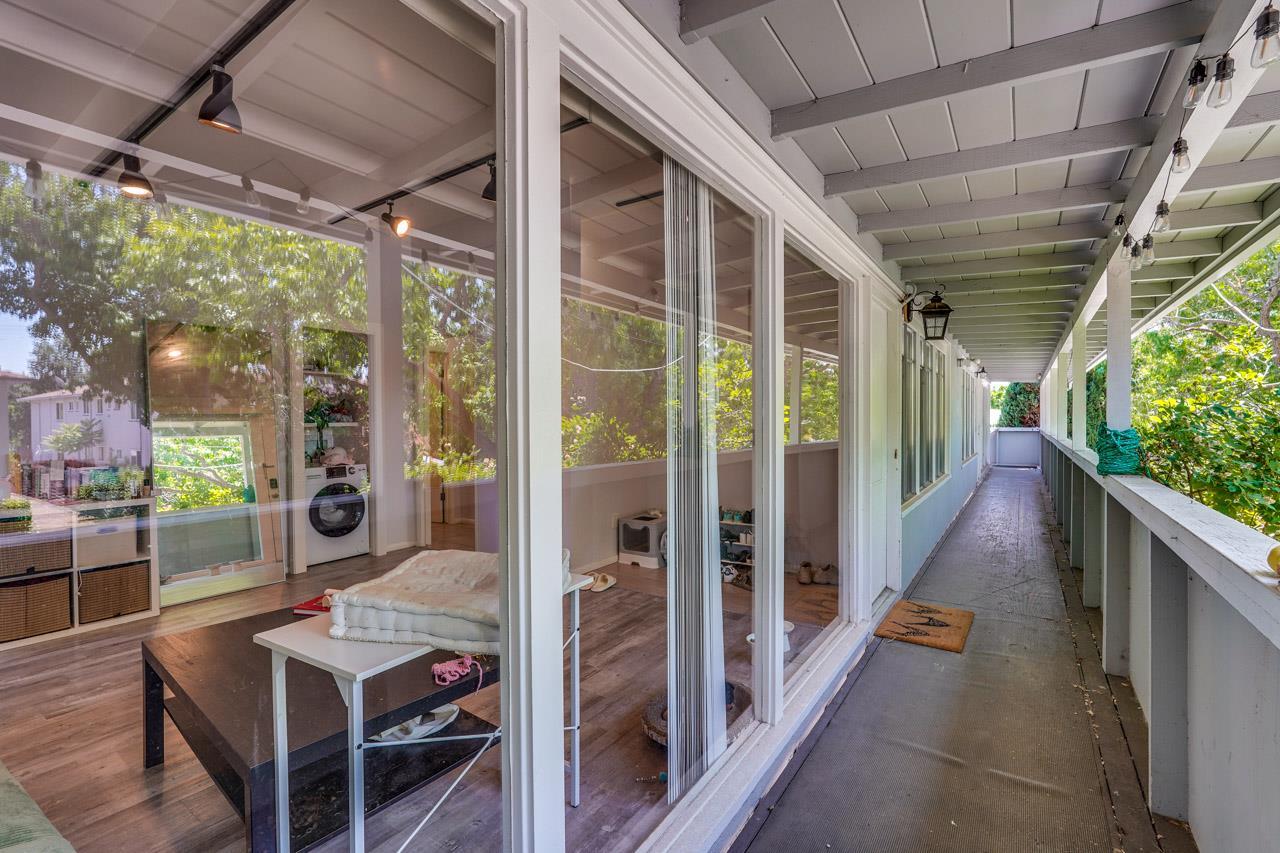 Detail Gallery Image 34 of 54 For 151 Colorado Ave, Palo Alto,  CA 94301 - 6 Beds | 3 Baths