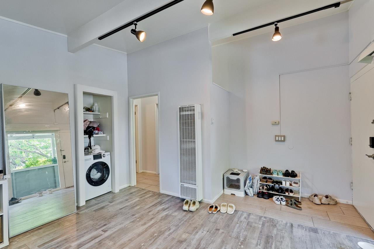 Detail Gallery Image 37 of 54 For 151 Colorado Ave, Palo Alto,  CA 94301 - 6 Beds | 3 Baths