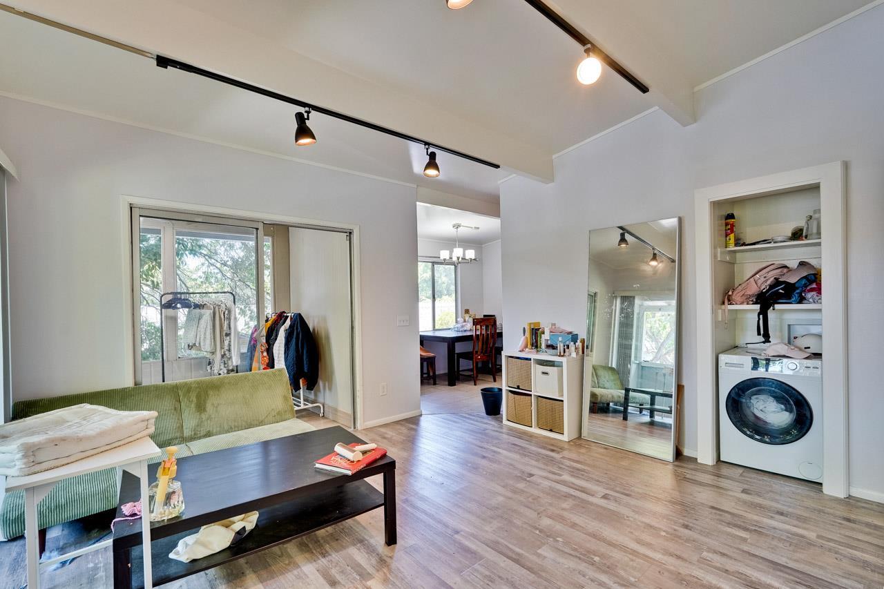 Detail Gallery Image 38 of 54 For 151 Colorado Ave, Palo Alto,  CA 94301 - 6 Beds | 3 Baths