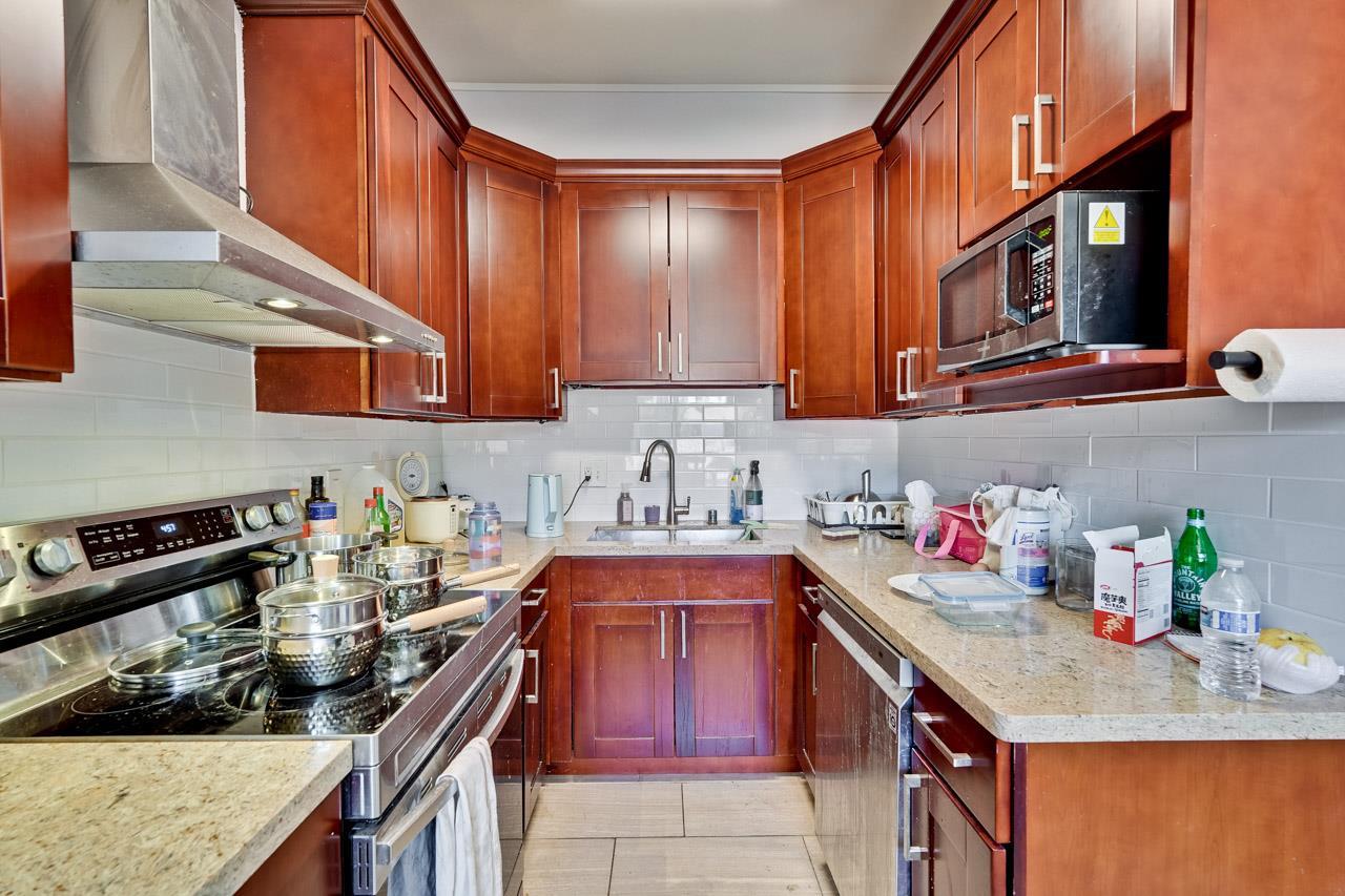 Detail Gallery Image 40 of 54 For 151 Colorado Ave, Palo Alto,  CA 94301 - 6 Beds | 3 Baths