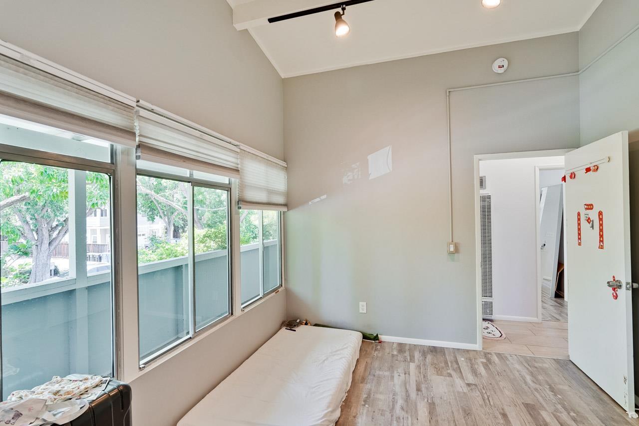 Detail Gallery Image 45 of 54 For 151 Colorado Ave, Palo Alto,  CA 94301 - 6 Beds | 3 Baths