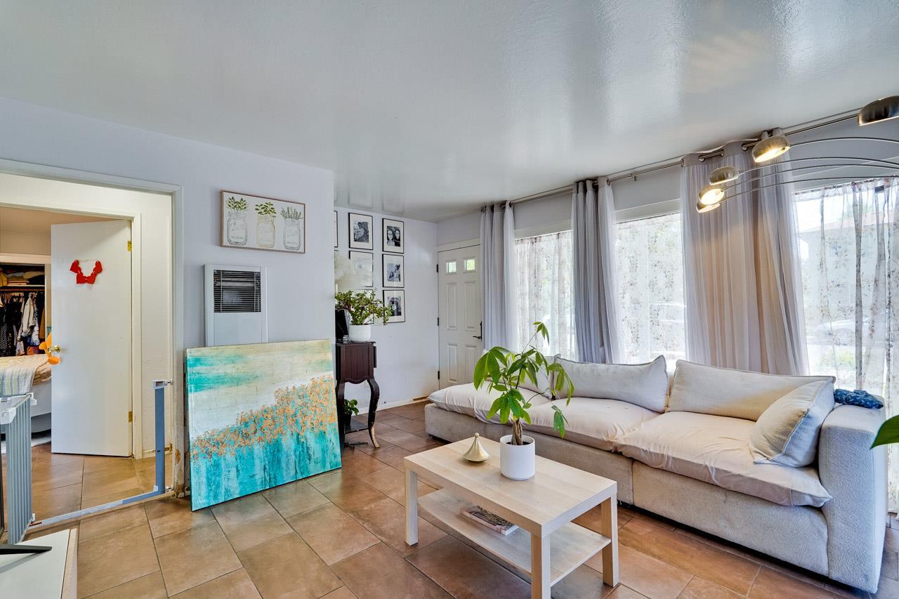 Detail Gallery Image 5 of 54 For 151 Colorado Ave, Palo Alto,  CA 94301 - 6 Beds | 3 Baths