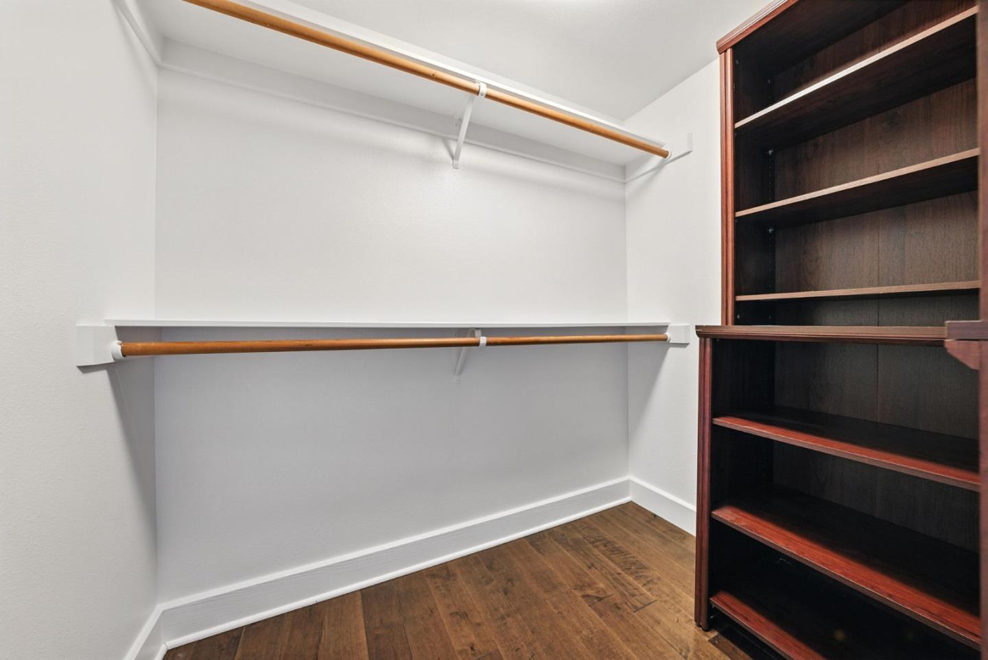 Detail Gallery Image 38 of 73 For 2774 Belmont Canyon, Belmont,  CA 94002 - 5 Beds | 3/1 Baths