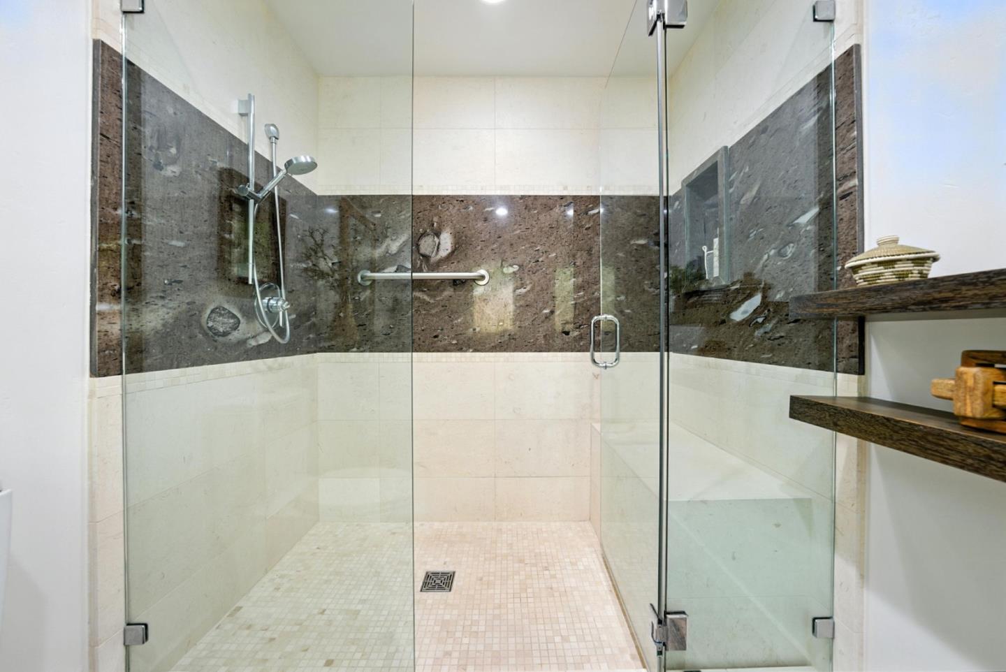 Detail Gallery Image 46 of 73 For 2774 Belmont Canyon, Belmont,  CA 94002 - 5 Beds | 3/1 Baths