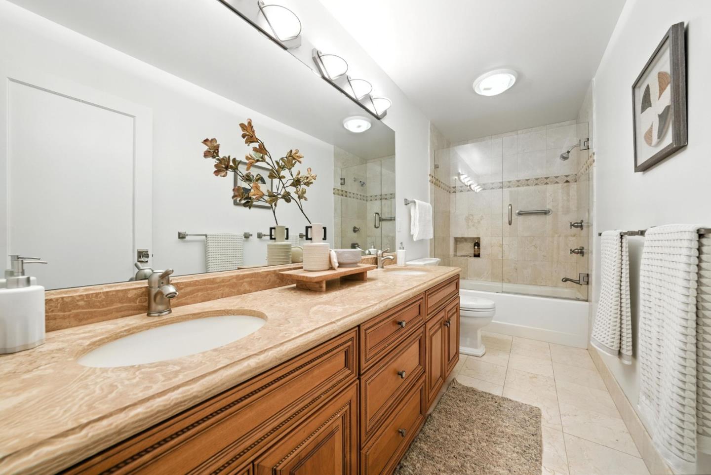 Detail Gallery Image 51 of 73 For 2774 Belmont Canyon, Belmont,  CA 94002 - 5 Beds | 3/1 Baths