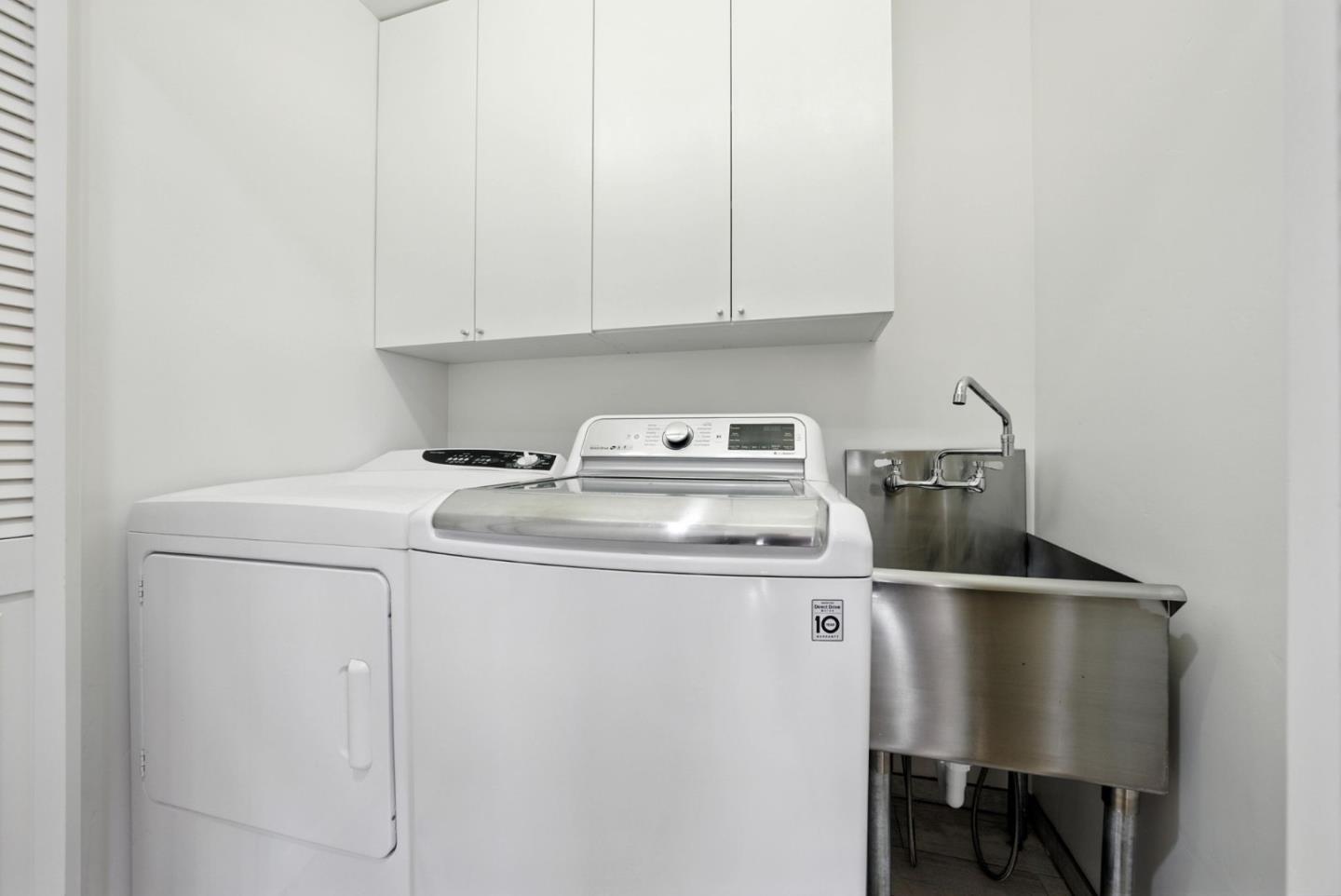 Detail Gallery Image 59 of 73 For 2774 Belmont Canyon, Belmont,  CA 94002 - 5 Beds | 3/1 Baths