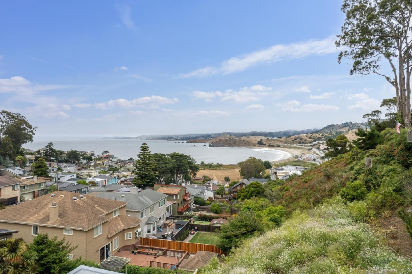 Detail Gallery Image 16 of 20 For 417 Athenian Way, Pacifica,  CA 94044 - – Beds | – Baths