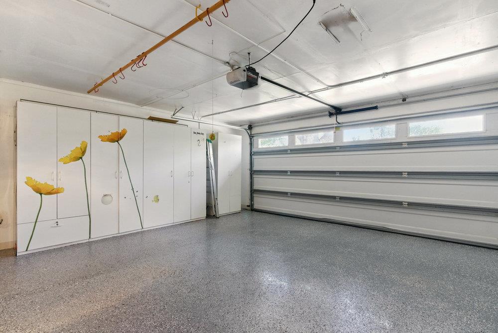 Detail Gallery Image 22 of 34 For 3225 Upper Lock Ave, Belmont,  CA 94002 - 3 Beds | 2/1 Baths