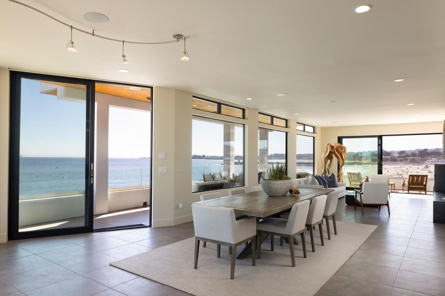 Detail Gallery Image 15 of 59 For 2900 E Cliff Dr, Santa Cruz,  CA 95062 - 4 Beds | 4 Baths