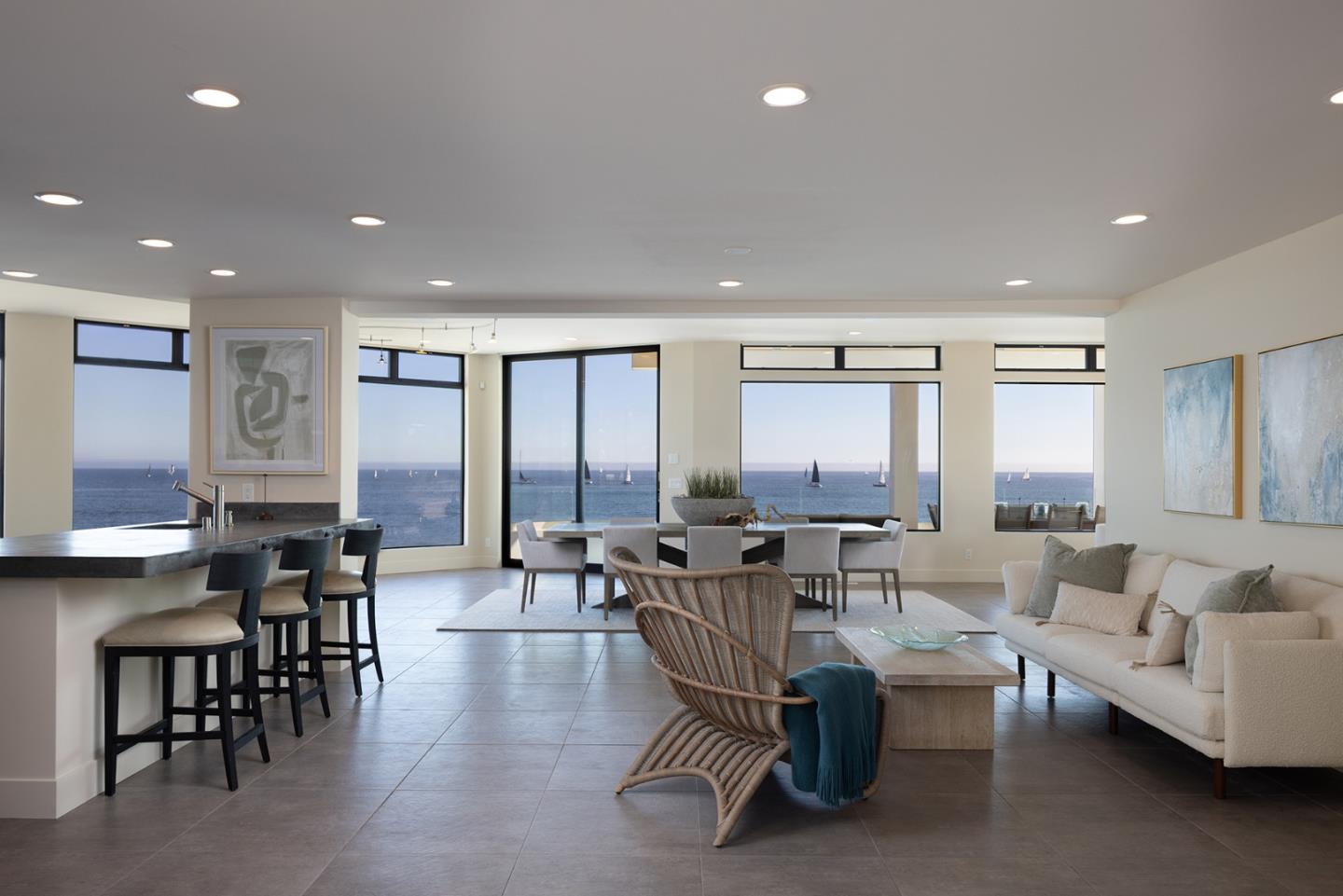 Detail Gallery Image 19 of 59 For 2900 E Cliff Dr, Santa Cruz,  CA 95062 - 4 Beds | 4 Baths
