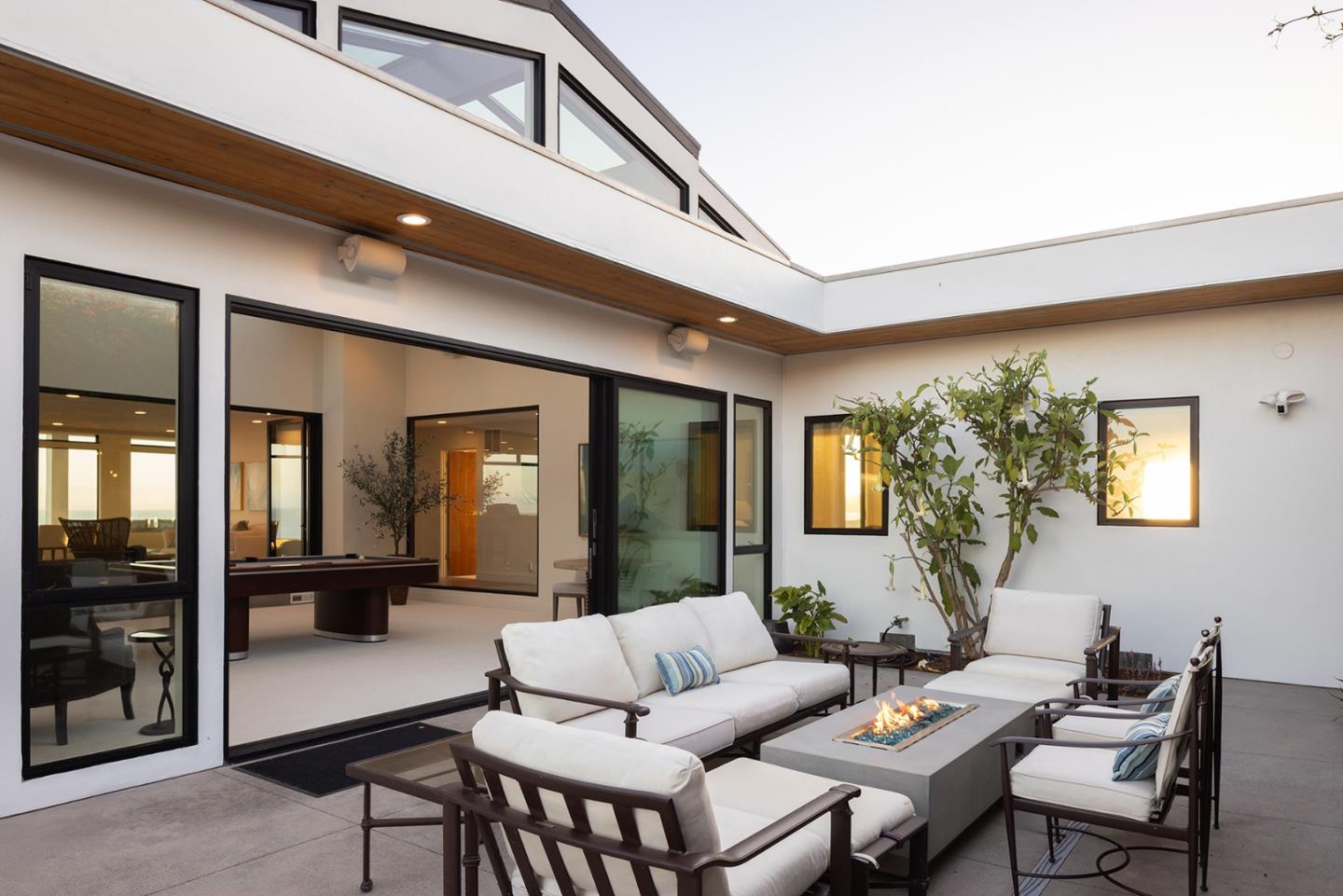 Detail Gallery Image 32 of 59 For 2900 E Cliff Dr, Santa Cruz,  CA 95062 - 4 Beds | 4 Baths