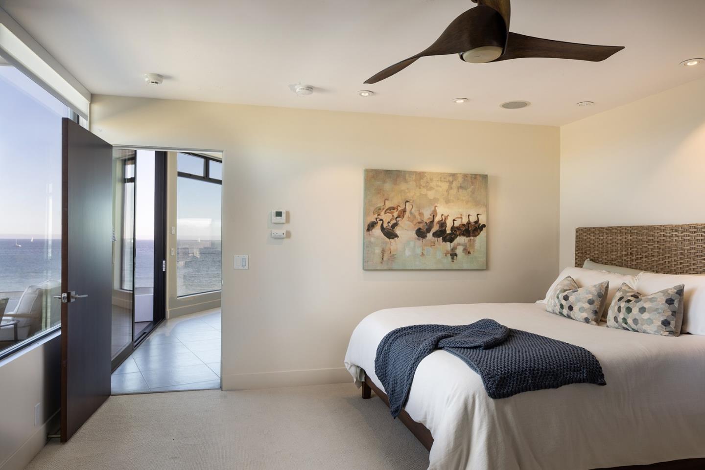 Detail Gallery Image 36 of 59 For 2900 E Cliff Dr, Santa Cruz,  CA 95062 - 4 Beds | 4 Baths