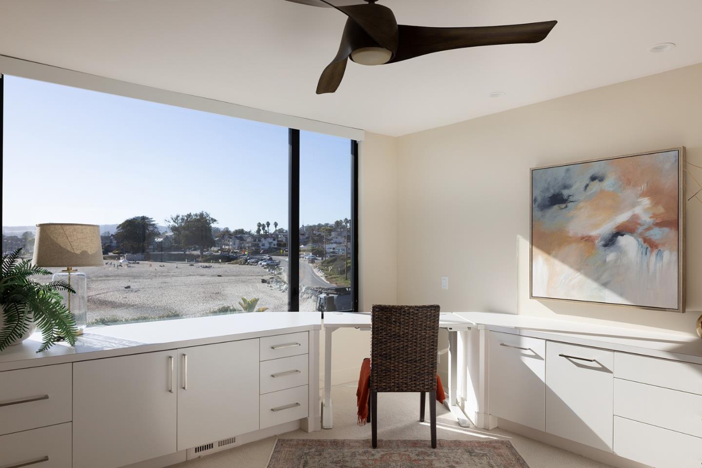 Detail Gallery Image 38 of 59 For 2900 E Cliff Dr, Santa Cruz,  CA 95062 - 4 Beds | 4 Baths