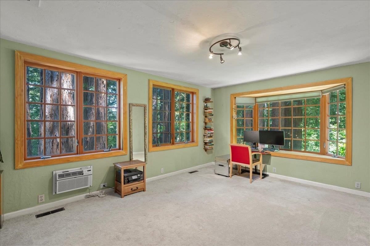 Detail Gallery Image 11 of 25 For 20246 Gist Rd, Los Gatos,  CA 95033 - 4 Beds | 2 Baths