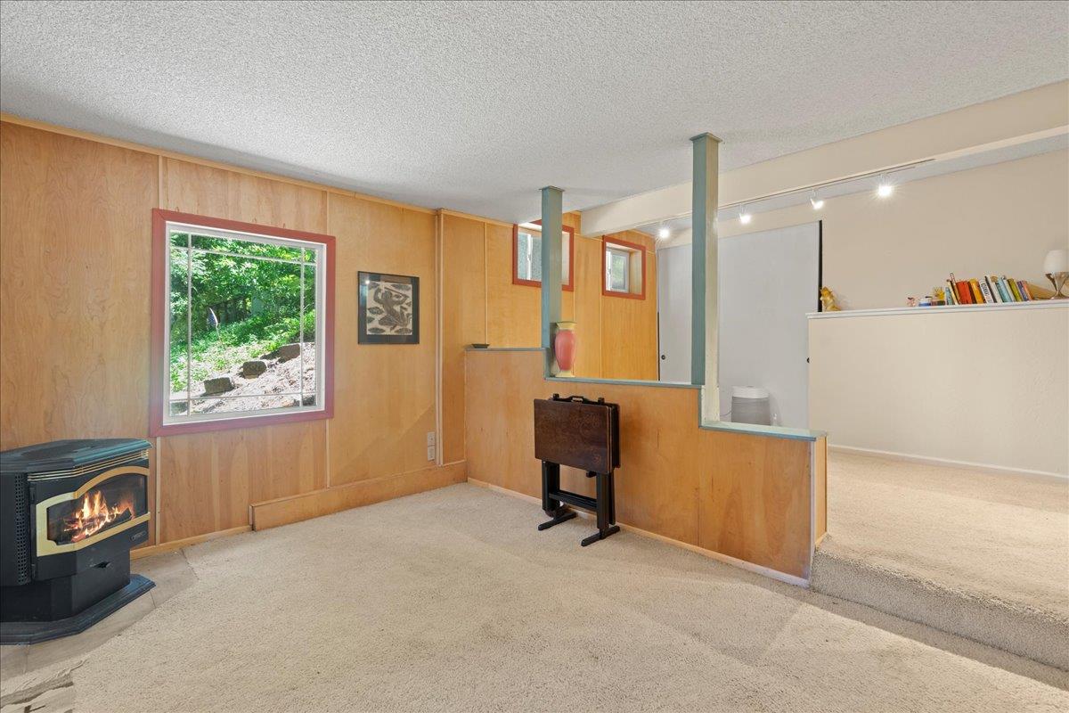 Detail Gallery Image 17 of 25 For 20246 Gist Rd, Los Gatos,  CA 95033 - 4 Beds | 2 Baths