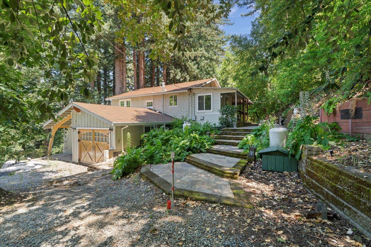 Detail Gallery Image 2 of 25 For 20246 Gist Rd, Los Gatos,  CA 95033 - 4 Beds | 2 Baths