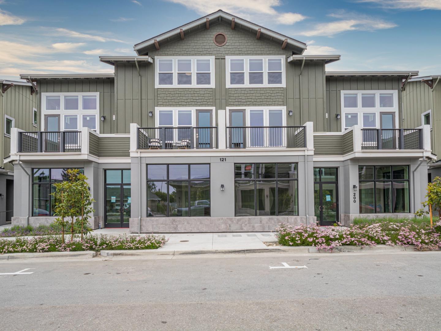 Detail Gallery Image 16 of 16 For 131 Aptos Village Way #2,  Aptos,  CA 95003 - 3 Beds | 3 Baths