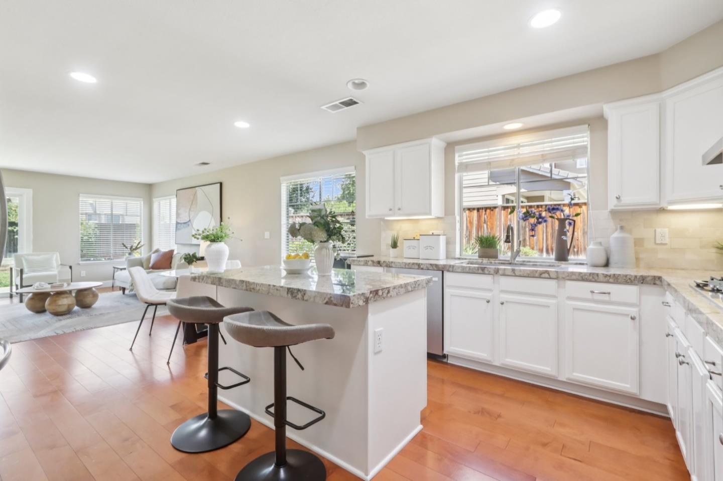 Detail Gallery Image 21 of 73 For 6307 Hematite Ct, San Jose,  CA 95135 - 4 Beds | 3 Baths