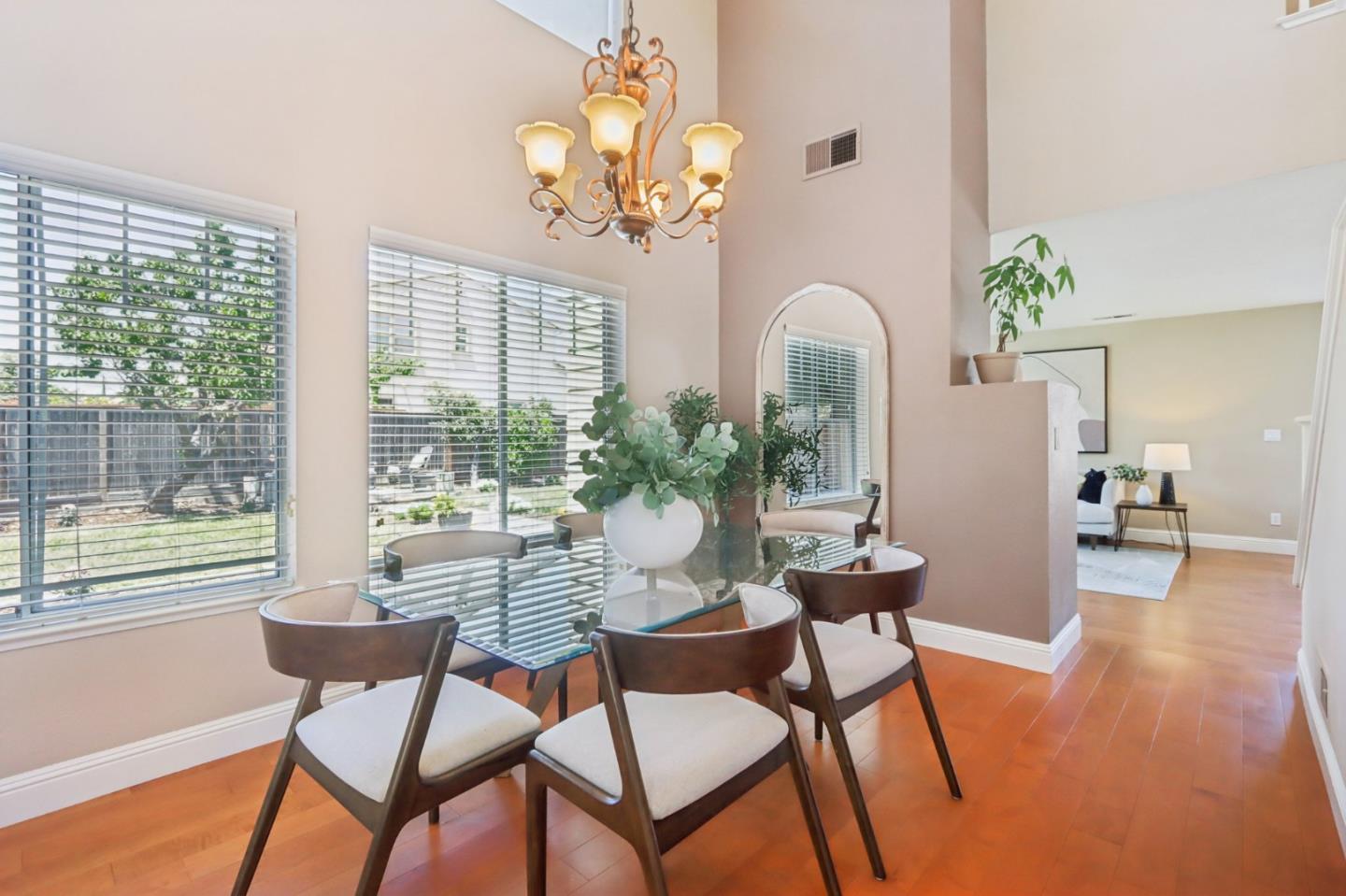 Detail Gallery Image 22 of 73 For 6307 Hematite Ct, San Jose,  CA 95135 - 4 Beds | 3 Baths