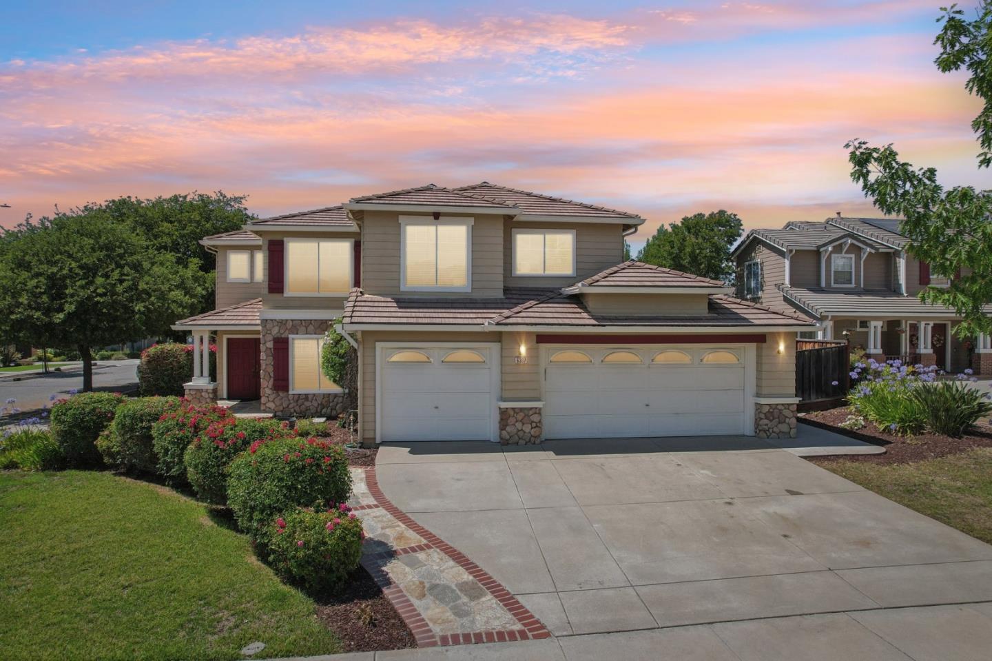 Detail Gallery Image 5 of 73 For 6307 Hematite Ct, San Jose,  CA 95135 - 4 Beds | 3 Baths