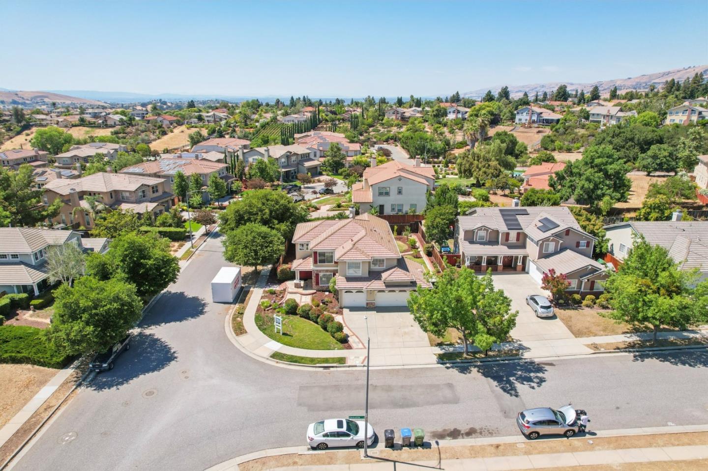 Detail Gallery Image 65 of 73 For 6307 Hematite Ct, San Jose,  CA 95135 - 4 Beds | 3 Baths
