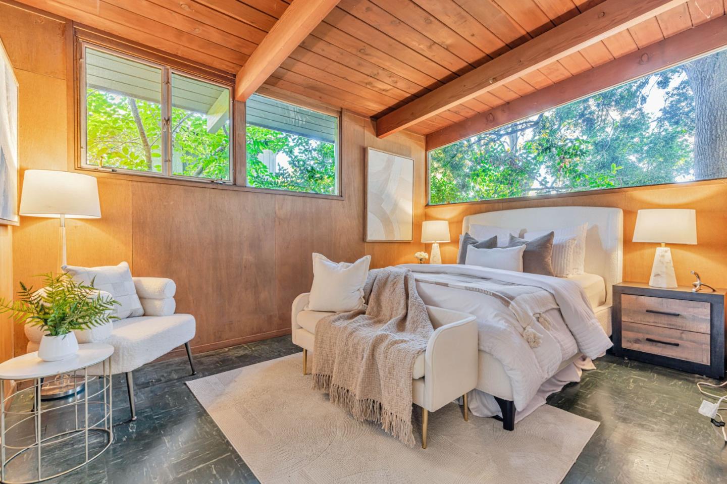 Detail Gallery Image 12 of 17 For 26 Roosevelt Cir, Palo Alto,  CA 94306 - 3 Beds | 2 Baths