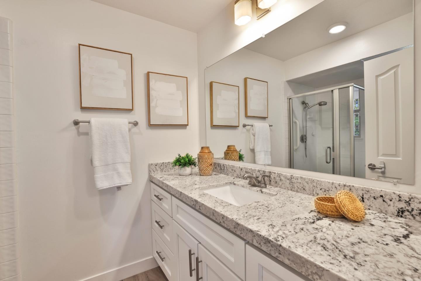 Detail Gallery Image 12 of 22 For 3199 Chivas Pl, San Jose,  CA 95117 - 3 Beds | 3 Baths
