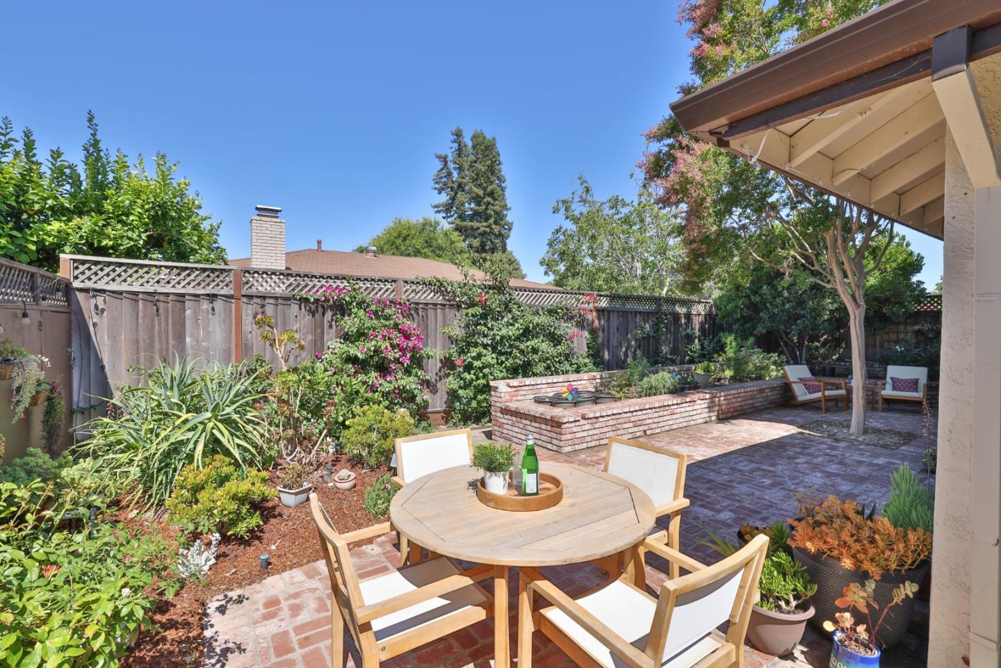 Detail Gallery Image 20 of 22 For 3199 Chivas Pl, San Jose,  CA 95117 - 3 Beds | 3 Baths