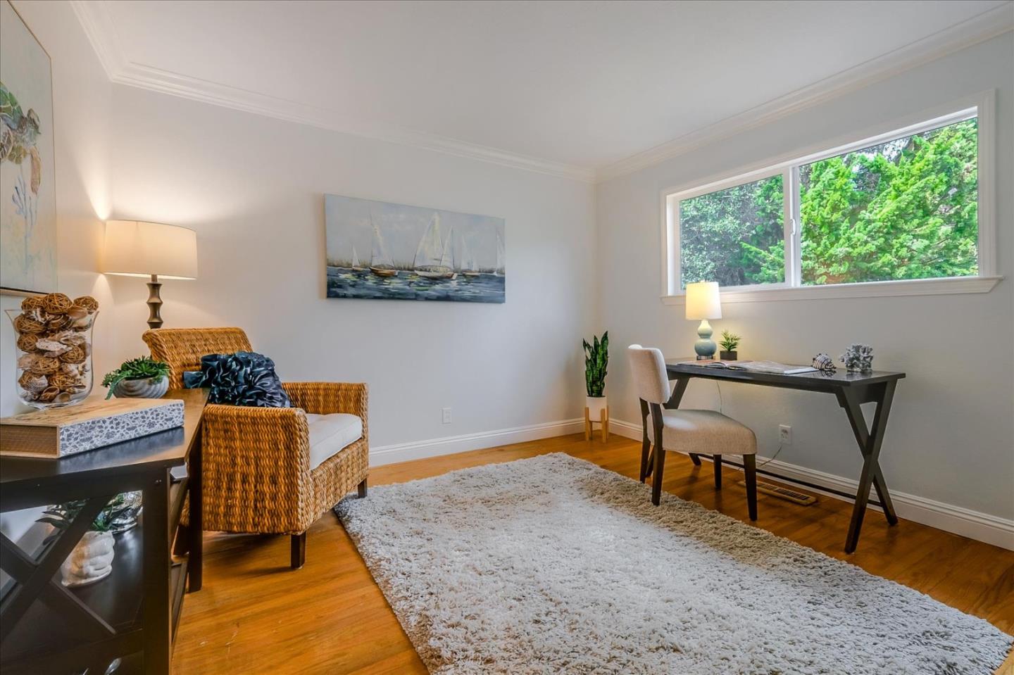Detail Gallery Image 17 of 61 For 621 Monterey Ave, Capitola,  CA 95010 - 5 Beds | 2/1 Baths